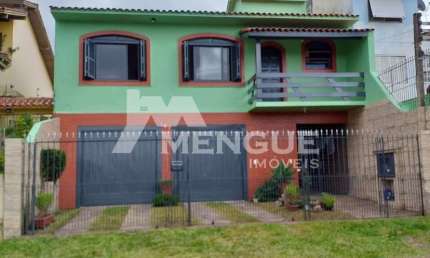 Casa com 3 quartos à venda na Avenida Sargento Manoel Raymundo Soares, 161, Jardim Carvalho, Porto Alegre por R$ 833.000