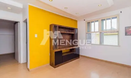 Apartamento com 2 quartos à venda na Rua Lasar Segall, 400, São Sebastião, Porto Alegre por R$ 245.000