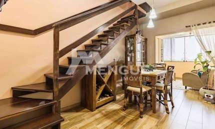 Cobertura com 2 quartos à venda na Avenida Assis Chateaubriand, 274, São Sebastião, Porto Alegre por R$ 649.000