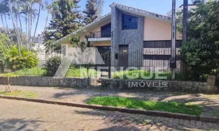 Casa com 4 quartos à venda na Avenida Montreal, 20, Jardim Lindóia, Porto Alegre por R$ 2.400.000