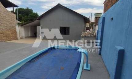 Casa com 2 quartos à venda na Avenida Faria Lobato, 58, Sarandi, Porto Alegre por R$ 320.000