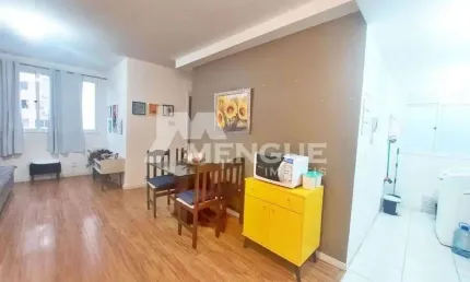 Apartamento com 3 quartos à venda na Avenida Engenheiro Francisco Rodolfo Simch, 720, Sarandi, Porto Alegre por R$ 299.000