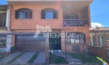 Casa com 5 quartos à venda na Travessa Von Salisch, 90, Sarandi, Porto Alegre por R$ 660.000