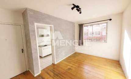 Apartamento com 2 quartos à venda na Rua Figueredo Mascarenhas, 980, Sarandi, Porto Alegre por R$ 190.000