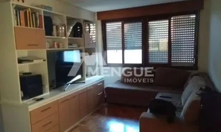 Apartamento com 2 quartos à venda na Rua Rubens Rosa Guedes, 137, Jardim Itu Sabará, Porto Alegre por R$ 360.000