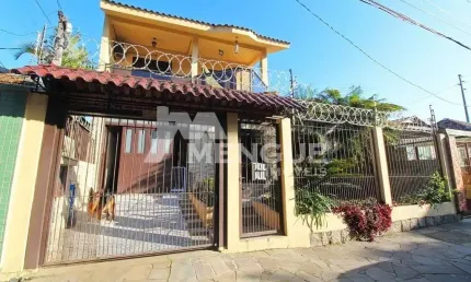 Casa com 4 quartos à venda na Avenida Antunes Ribas, 39, Jardim Itu Sabará, Porto Alegre por R$ 949.000
