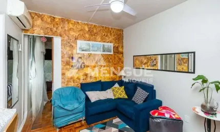 Apartamento com 1 quarto à venda na Rua Domingos Seguézio, 248, Vila Ipiranga, Porto Alegre por R$ 165.000