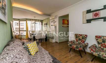 Apartamento com 3 quartos à venda na Avenida Dom Cláudio José Gonçalves Ponce de Leão, 165, Vila Ipiranga, Porto Alegre por R$ 650.000