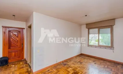 Apartamento com 1 quarto à venda na Rua Gaston Englert, 785, Vila Ipiranga, Porto Alegre por R$ 213.000