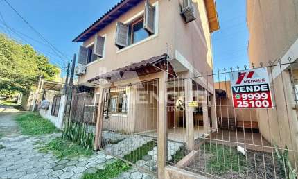 Casa com 3 quartos à venda na Rua Sylvio Torres, 82, Morro Santana, Porto Alegre por R$ 570.000
