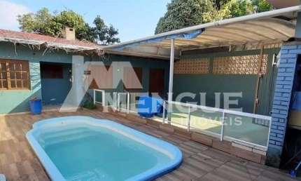 Casa com 3 quartos à venda na Rua Gaspar de Lemos, 53, Vila Ipiranga, Porto Alegre por R$ 630.000