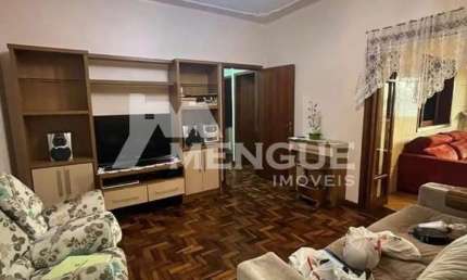 Apartamento com 3 quartos à venda na Rua Dona Margarida, 1242, Navegantes, Porto Alegre por R$ 350.000