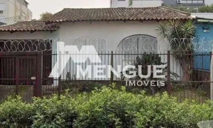 Casa comercial com 3 salas à venda na Rua Oito de Julho, 156, Jardim Botânico, Porto Alegre por R$ 790.000