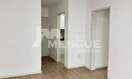 Apartamento com 1 quarto para alugar na Rua Sapê, 308, Passo da Areia, Porto Alegre por R$ 1.600