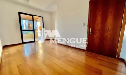 Apartamento com 2 quartos à venda na Rua Rodolfo Simch, 345, Jardim Lindóia, Porto Alegre por R$ 460.000