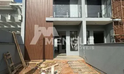 Casa em condomínio fechado com 2 quartos à venda na Rua Ângelo Raphael Frizzo, 135, Mário Quintana, Porto Alegre por R$ 590.000