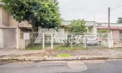 Casa com 3 quartos à venda na Rua Ricalde Marques, 104, Jardim São Pedro, Porto Alegre por R$ 830.000