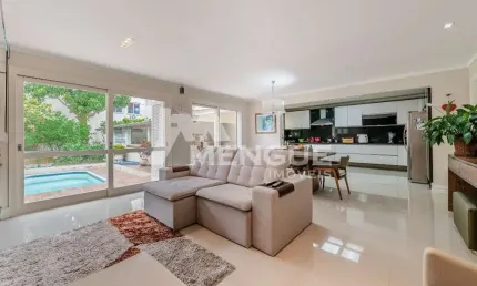Casa com 3 quartos à venda na Rua Paulo Setúbal, 107, Passo da Areia, Porto Alegre por R$ 1.325.000