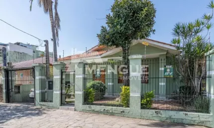 Casa com 3 quartos à venda na Avenida Benno Mentz, 884, Vila Ipiranga, Porto Alegre por R$ 1.170.212