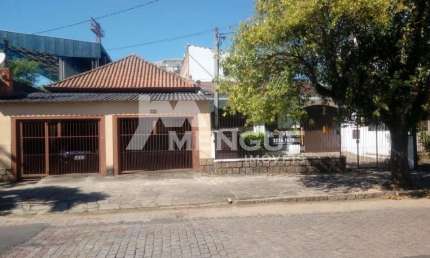 Casa com 5 quartos à venda na Rua São Nicolau, 1125, Santa Maria Goretti, Porto Alegre por R$ 689.000