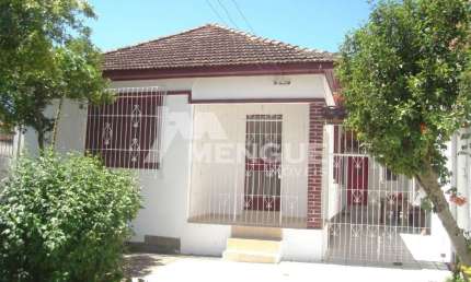 Casa com 1 quarto à venda na Avenida Ipê, 280, Vila Jardim, Porto Alegre por R$ 586.000