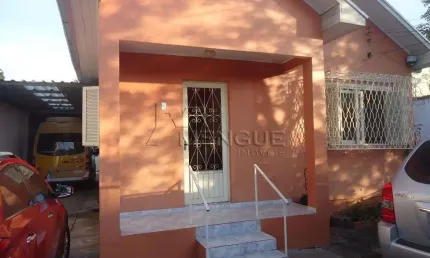 Casa com 5 quartos à venda na Rua Visconde de Macaé, 465, Cristo Redentor, Porto Alegre por R$ 800.000