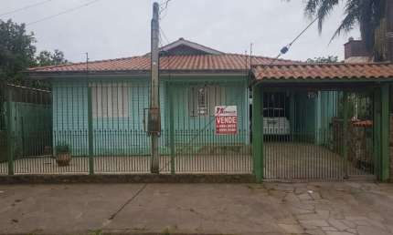 Casa com 4 quartos à venda na Rua Norberto Treis, 145, Parque Santa Fé, Porto Alegre por R$ 299.900