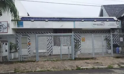 Casa com 2 quartos à venda na Avenida Karl Iwers, 287, Jardim Itu Sabará, Porto Alegre por R$ 690.000