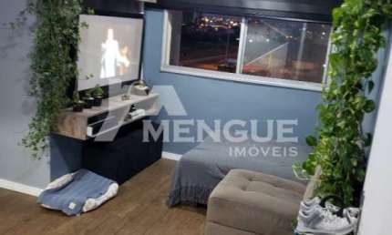 Apartamento com 2 quartos à venda na Rua Gabriel Franco da Luz, 560, Sarandi, Porto Alegre por R$ 200.000