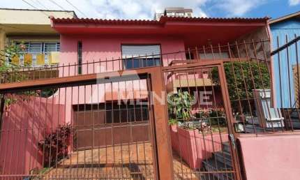 Casa com 3 quartos à venda na Rua Fernando Abbott, 1129, Cristo Redentor, Porto Alegre por R$ 590.000