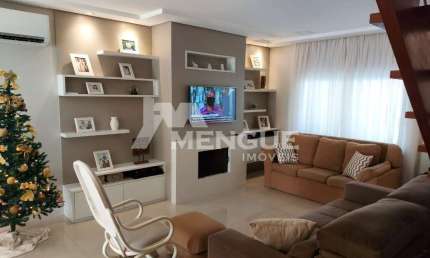 Casa com 3 quartos à venda na Rua Engenheiro Ubatuba de Faria, 89, Sarandi, Porto Alegre por R$ 790.000
