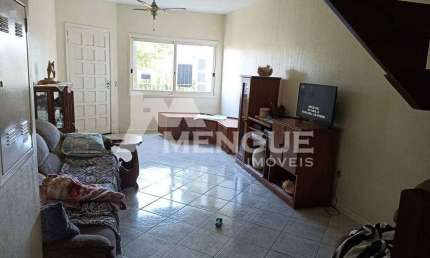 Casa com 3 quartos à venda na Rua Santo Camaratta Santino, 186, Parque Santa Fé, Porto Alegre por R$ 370.000
