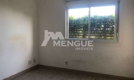 Apartamento com 2 quartos à venda na Rua Airton Ferreira da Silva, 295, Farrapos, Porto Alegre por R$ 327.000