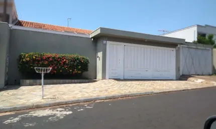 Casa com 3 quartos à venda no Jardim Palmares, Ribeirão Preto  por R$ 720.000