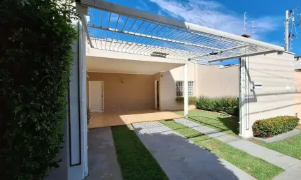 Casa com 2 quartos à venda no Jardim Interlagos, Ribeirão Preto  por R$ 420.000