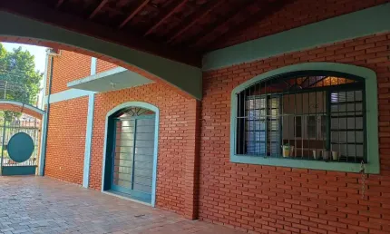 Casa com 3 quartos à venda no Ribeirânia, Ribeirão Preto  por R$ 1.200.000