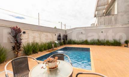 Casa em condomínio fechado com 3 quartos à venda na Vila do Golf, Ribeirão Preto  por R$ 1.980.000
