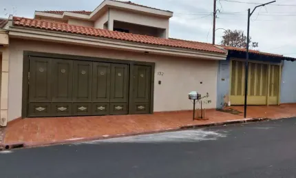 Casa com 3 quartos à venda no Parque das Figueiras, Ribeirão Preto  por R$ 640.000