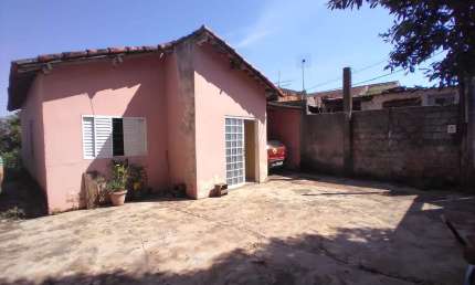 Casa com 2 quartos à venda no Adelino Simioni, Ribeirão Preto  por R$ 155.000