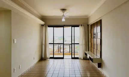 Apartamento com 3 quartos à venda na Vila Tibério, Ribeirão Preto  por R$ 371.000