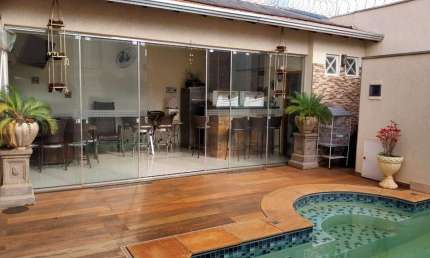 Casa com 3 quartos à venda no Residencial e Comercial Palmares, Ribeirão Preto  por R$ 742.000