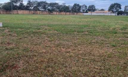 Terreno em condomínio fechado à venda no Fazenda Santa Maria, Cravinhos  por R$ 1.650.000