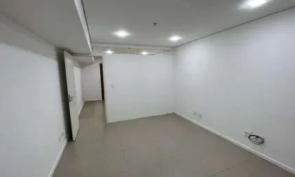 Sala comercial à venda no Jardim Califórnia, Ribeirão Preto  por R$ 220.000