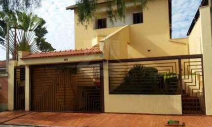 Casa com 3 quartos à venda no Ribeirânia, Ribeirão Preto  por R$ 1.500.000