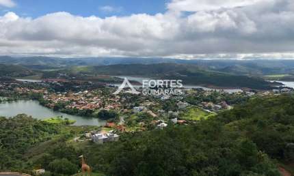 Casa em condomínio fechado com 2 quartos à venda em Escarpas do Lago, Capitólio  por R$ 445.000