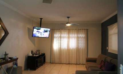 Casa com 3 quartos à venda no Residencial e Comercial Palmares, Ribeirão Preto  por R$ 450.000