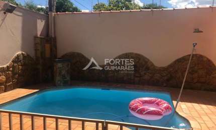 Casa com 4 quartos à venda no Residencial e Comercial Palmares, Ribeirão Preto  por R$ 700.000