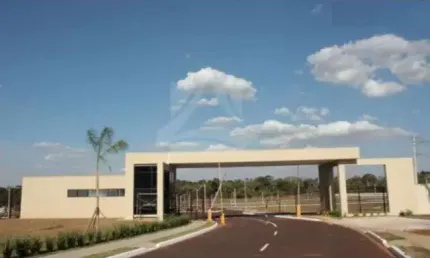 Terreno em condomínio fechado à venda no Portal da Mata, Ribeirão Preto  por R$ 390.000