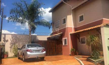 Casa em condomínio fechado com 3 quartos à venda no Jardim Botânico, Ribeirão Preto  por R$ 985.000