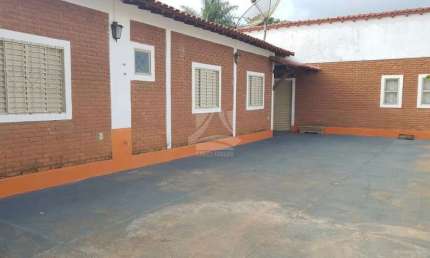 Chácara / sítio com 4 quartos à venda em Shangrilá, São José da Barra  por R$ 490.000
